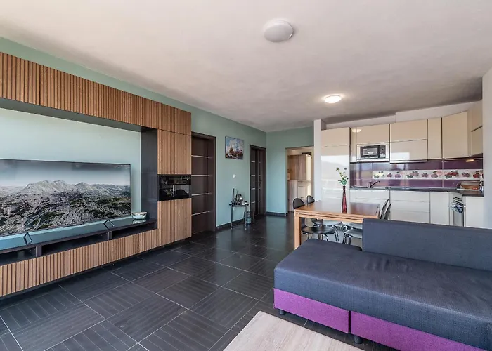 Dreamhouse 1 - By Mynests شقة